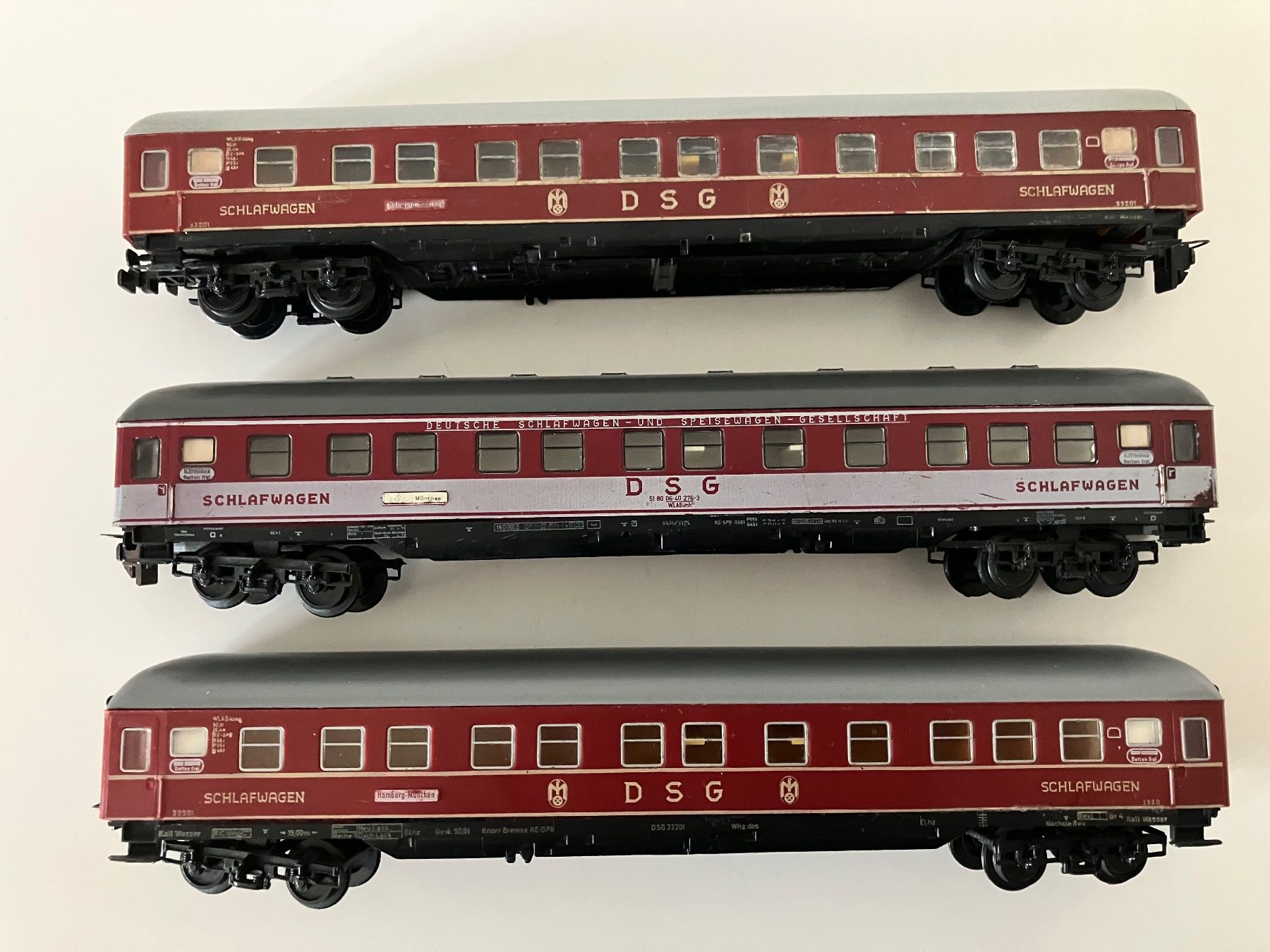Modellini di ferrovie: 3 DSG Schlafwagen – Usato da Zürich venduto da Kue_Zuerich