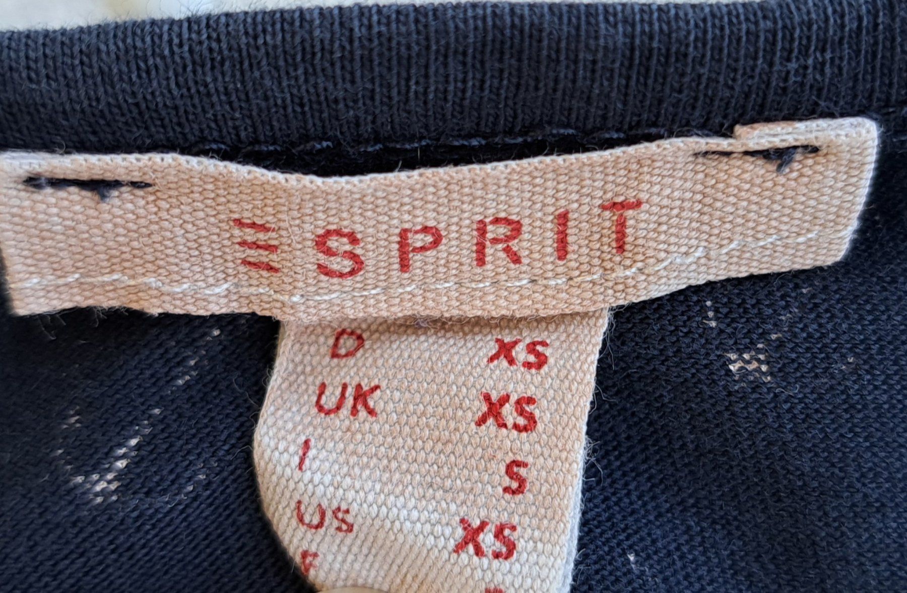 Esprit Top: Schöne Bluse, Shirt Esprit , Grösse XS – Usato da Gysenstein venduto da joshuas81 3