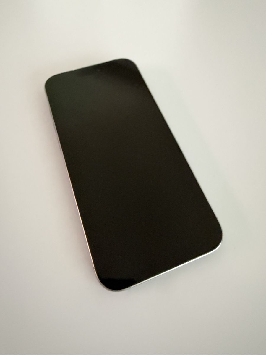 Apple Telefoni cellulari / Smartphones: Apple iPhone 16 Pro Max 256GB Titanium neu – Usato da Biel/Bienne venduto da Claude278 3