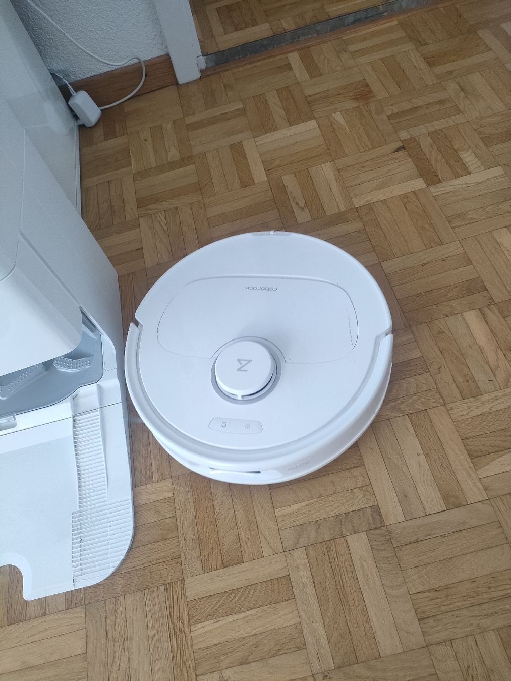 Roborock Aspirapolveri & Accessori: Roborock Q Revo mit Ladestation  – Usato da Weiningen TG venduto da NumisBila 4