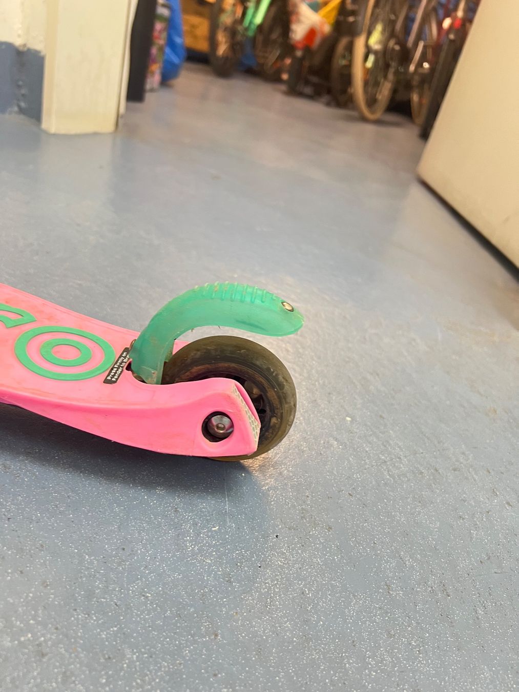 Micro Veicoli per bambini: Micro Mini Trottinette, pink-lila, gebraucht – Usato da Zürich venduto da Sedrun_GR 5