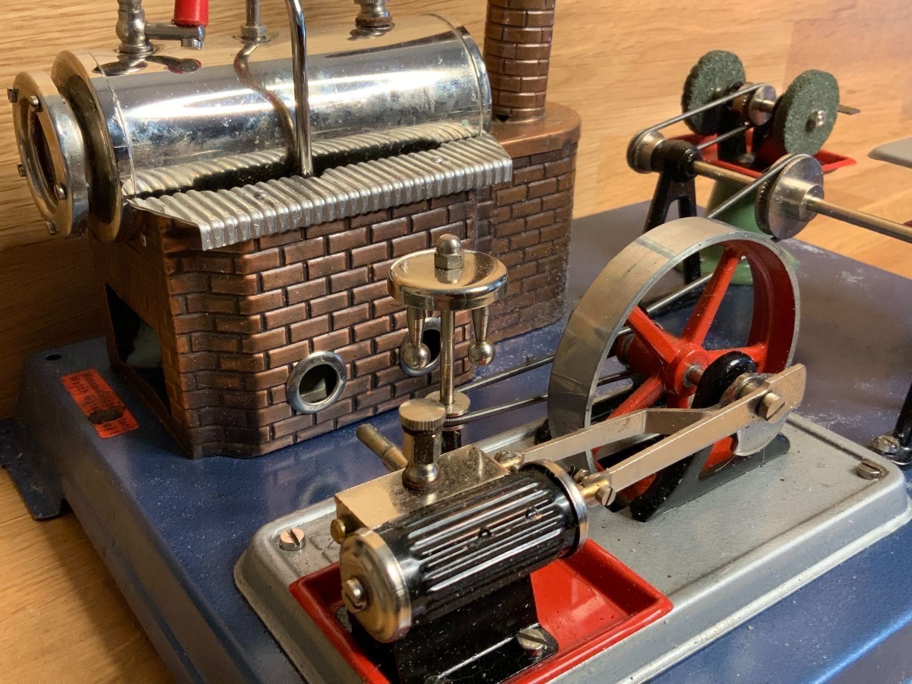 Kit di modellismo & Modellini statici: Dampfmaschine und Mechanik. – Usato da La Heutte venduto da Mikeller74 7