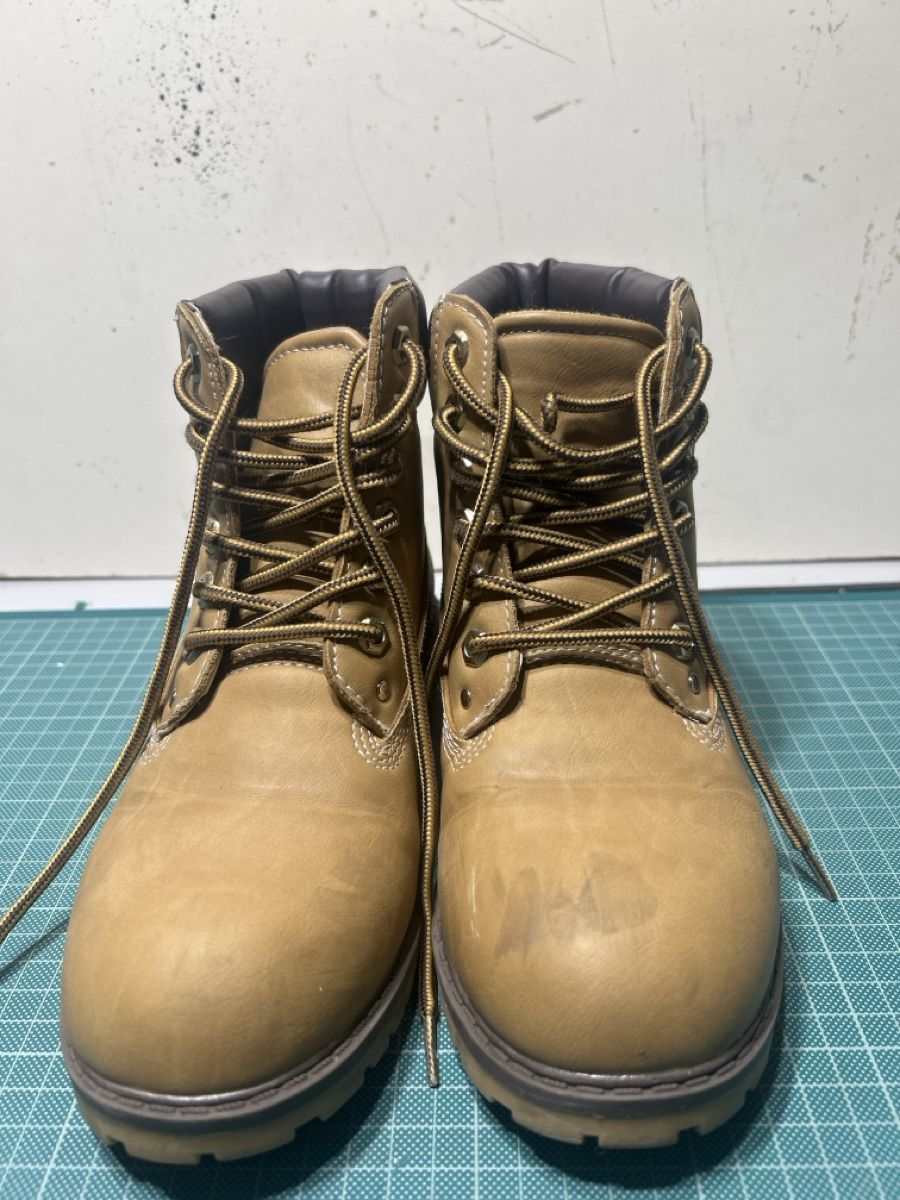 Herrenschuhe: Ein netter kleiner Stiefel nr. 37 – Gebraucht aus Gorduno von dm0320 5