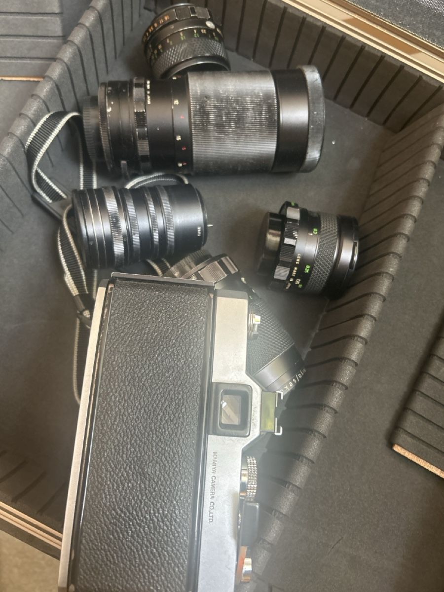 Mamiya Kamera: Mamiya 1000 DTL mit Objektiven, Vintage! – Gebraucht aus Turbenthal von BrockenhausTurbi 2
