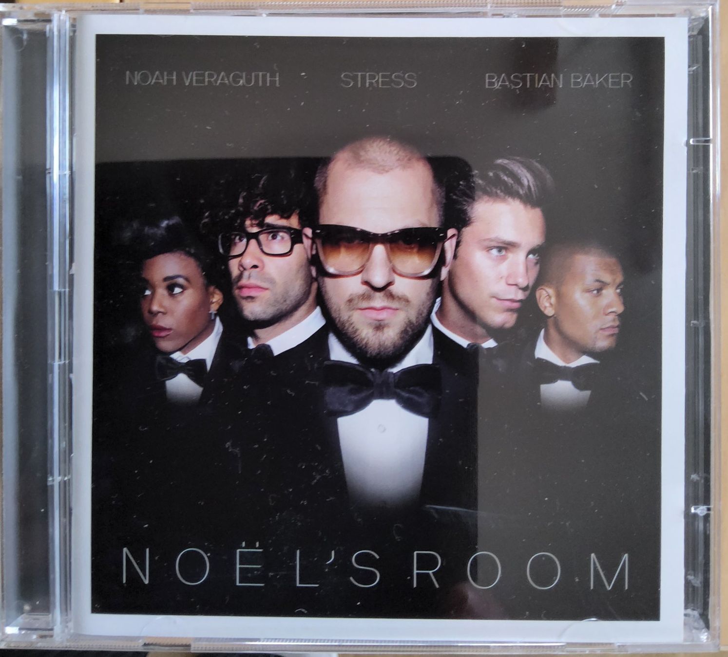 CD: Stress - Noëls Room CD Album – Nuovo (secondo la descrizione) da Zofingen venduto da pfs_72