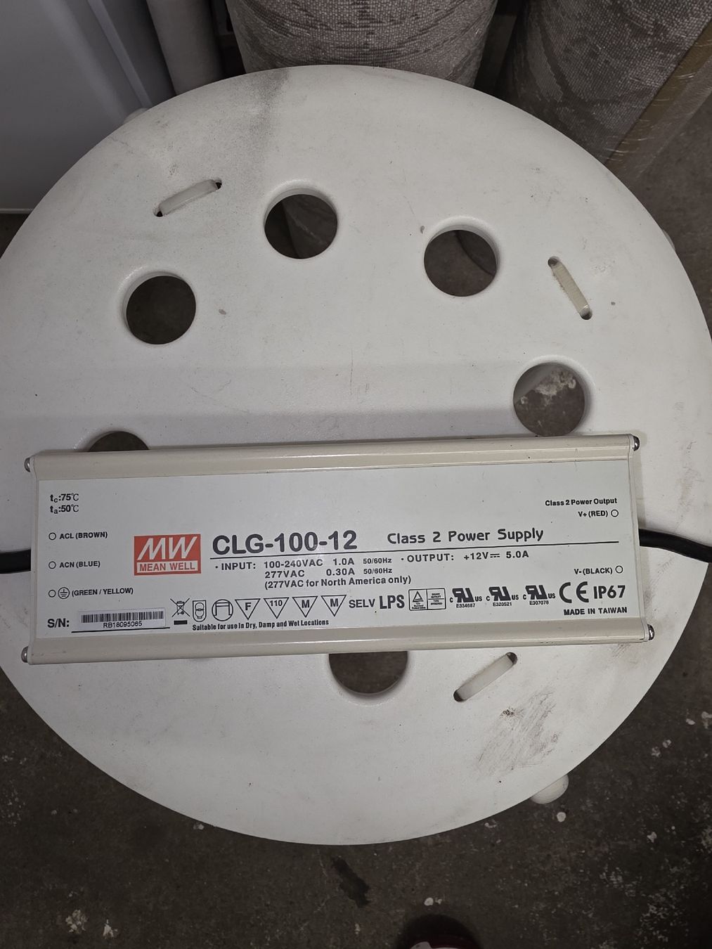 Convertitori: Trafo Mean Well CLG-100-12A – Usato da Wettingen venduto da Thegameschweiz