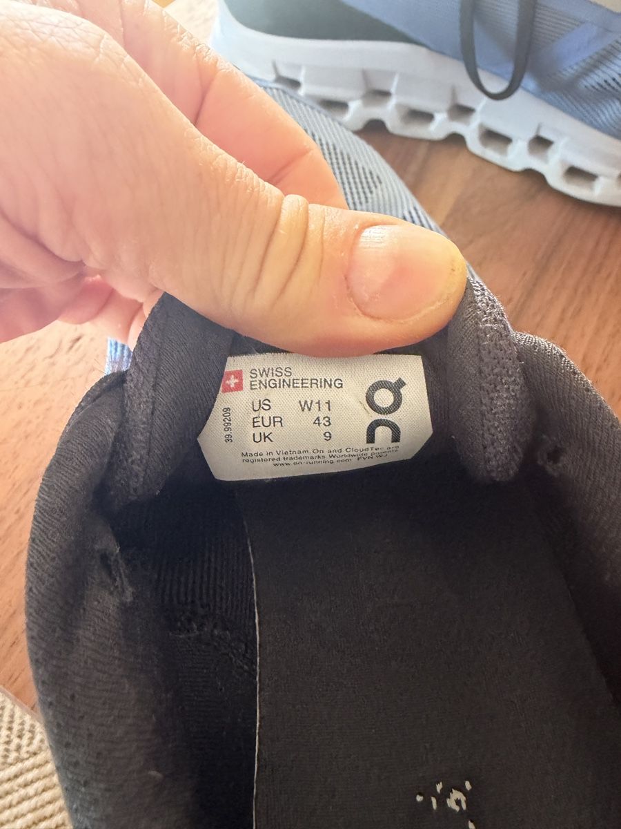 On Scarpe da uomo: ON running Cloudstratus, Gr 43 – Usato da Fällanden venduto da hahnholger 2