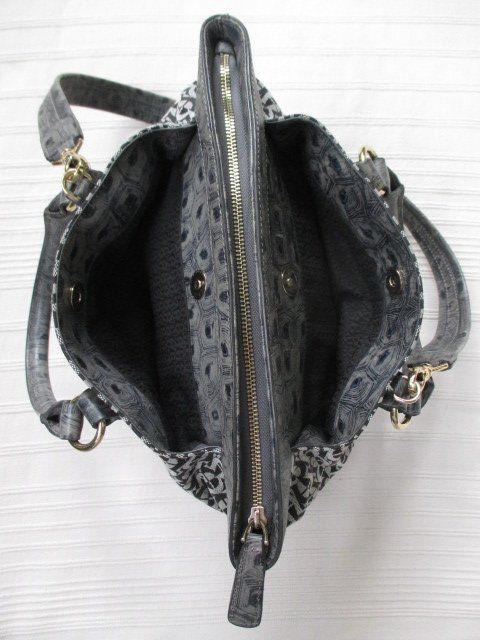 Aigner Taschen für Damen: AIGNER - neuw. Logomuster Tasche aus Leder mit Textil – Neu (gemäss Beschreibung) aus Wetzikon ZH von icewear 6