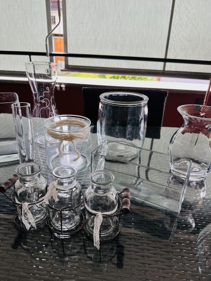 Vasi & Recipienti: 12 Wunderschöne GLAS Blumenvasen – Usato da Fällanden venduto da LetiRobi 7