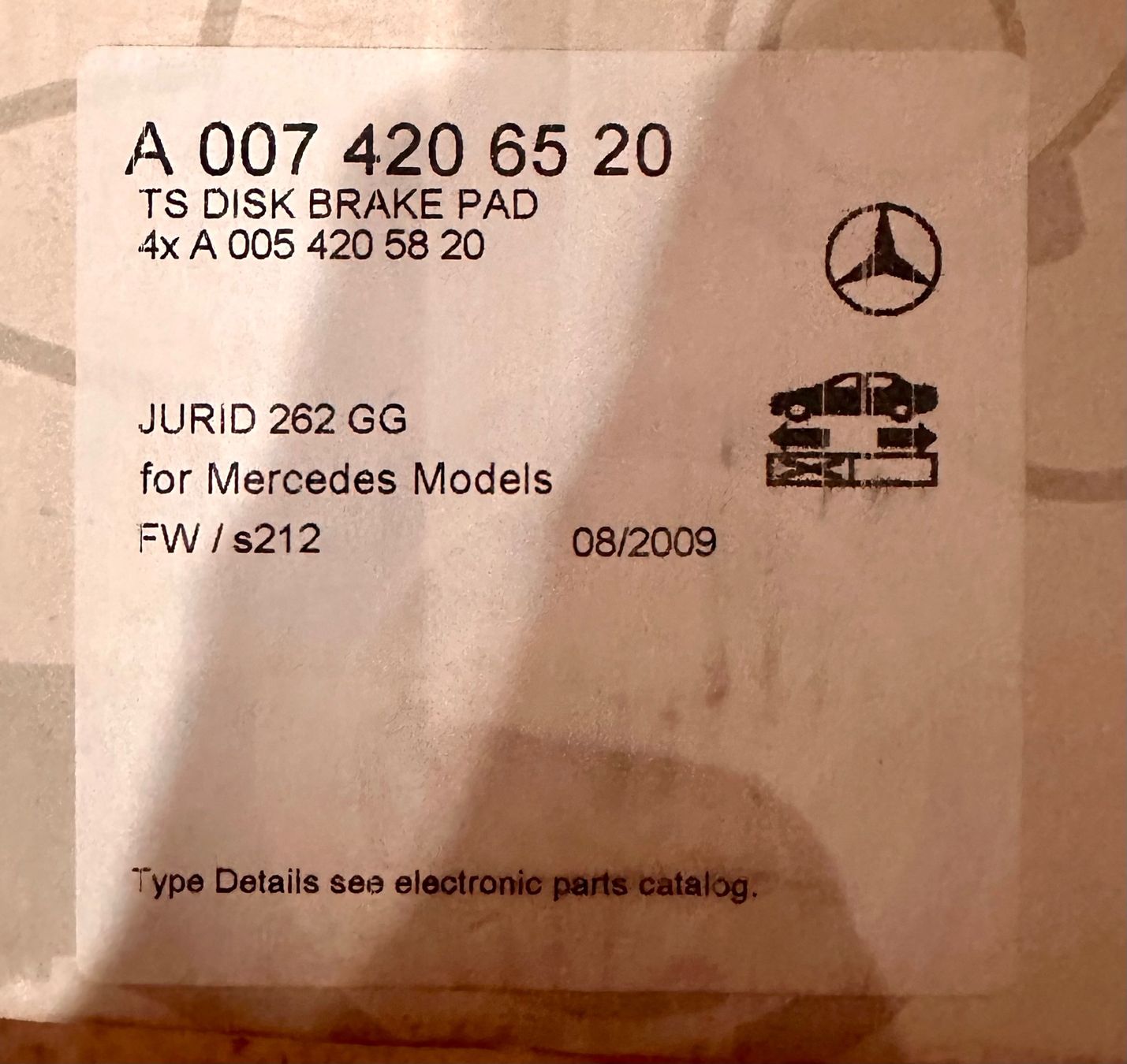 Mercedes-Benz Tutti pezzi di ricambio auto: Mercedes AMG Bremsklötze – Usato da Menziken venduto da T_1_RACER 2