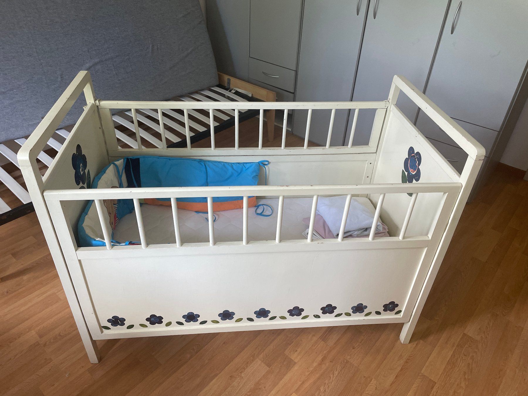 Letti: Praktisches Kinderbett – Usato da Au ZH venduto da Ella2894 1