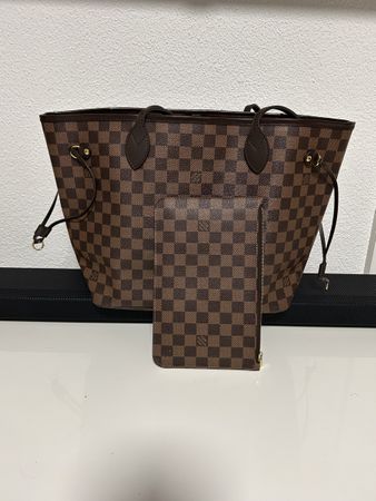 Louis Vuitton Damier Ebene Neverfull MM
