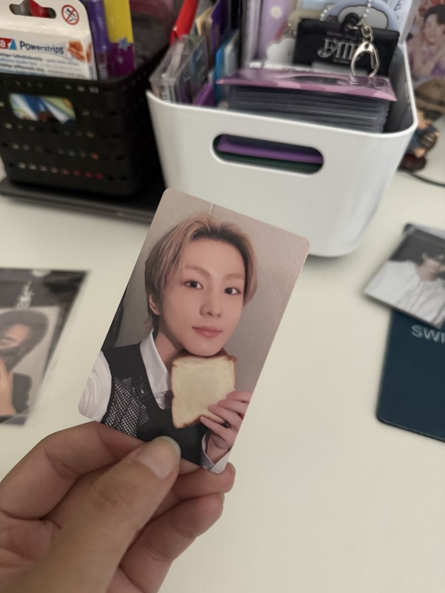 Foto & Immagini: Jungwon Yzy 3.0 bread PC  – Nuovo (secondo la descrizione) da Bern venduto da cschwab