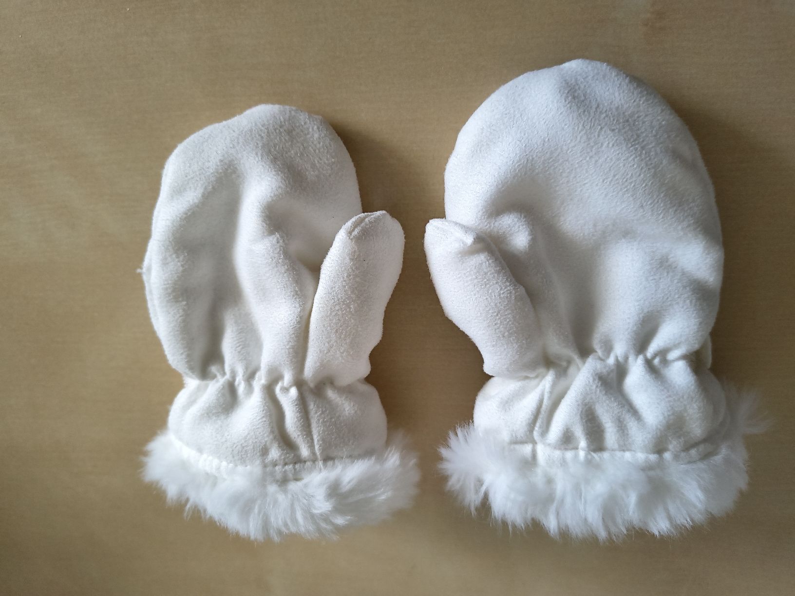 Guanti: Handschuhe, warm – Usato da Thun venduto da man_fg9v 1