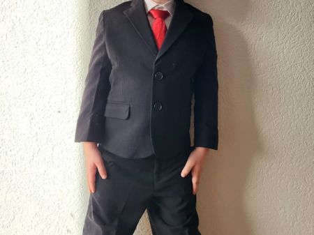 Costume 3 pièces Calvin Klein enfant (4 ans) + cravate