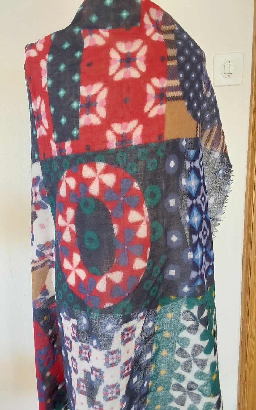 Foulard & Sciarpe: Schal Tuch Wolle quadratisch – Nuovo (secondo la descrizione) da Köniz venduto da scopello12 1