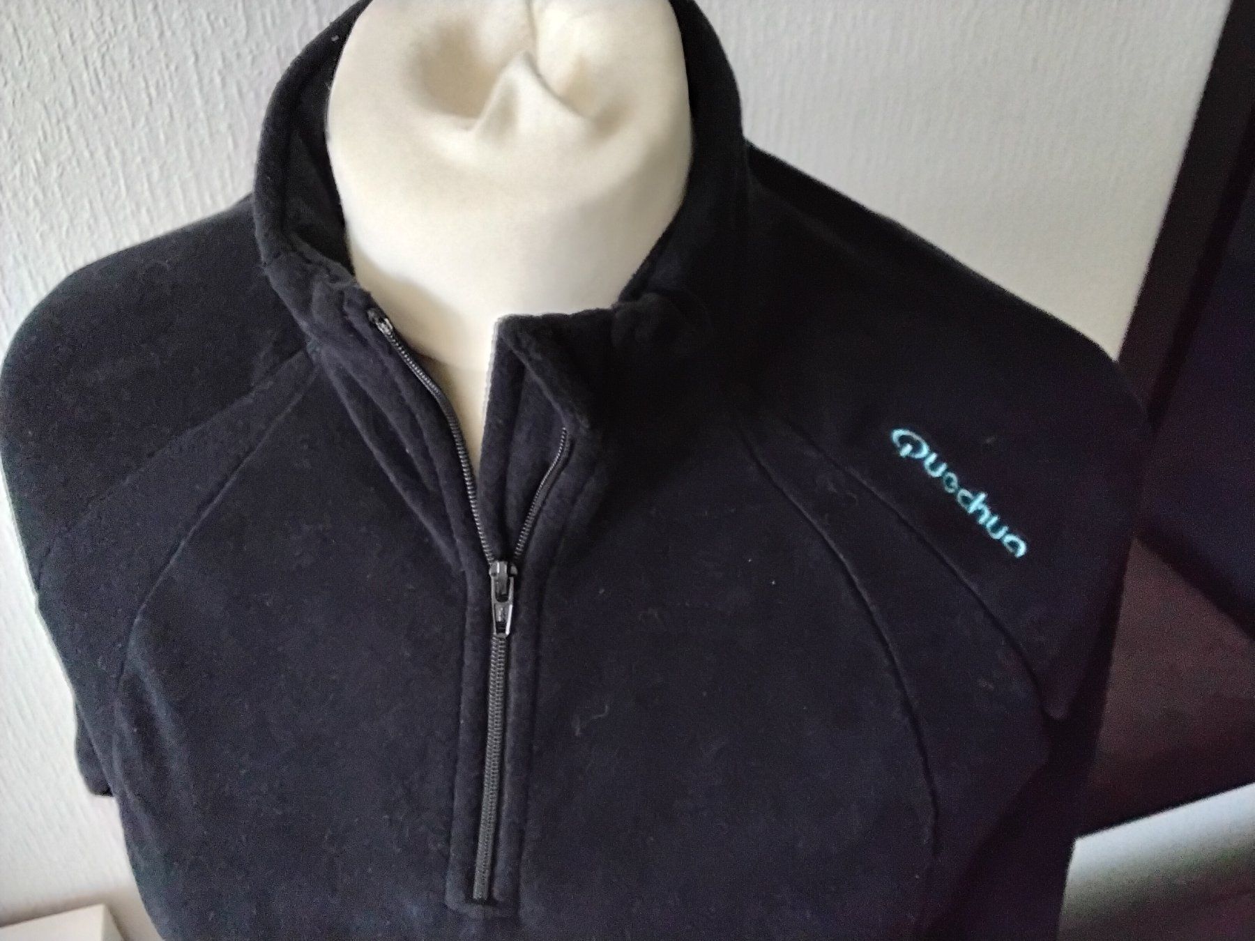 Decathlon Maglioni & Felpe: Polaire Quechua noire Taille M – Nuovo e nell'imballaggio originale da chêne-bourg venduto da patty190 1