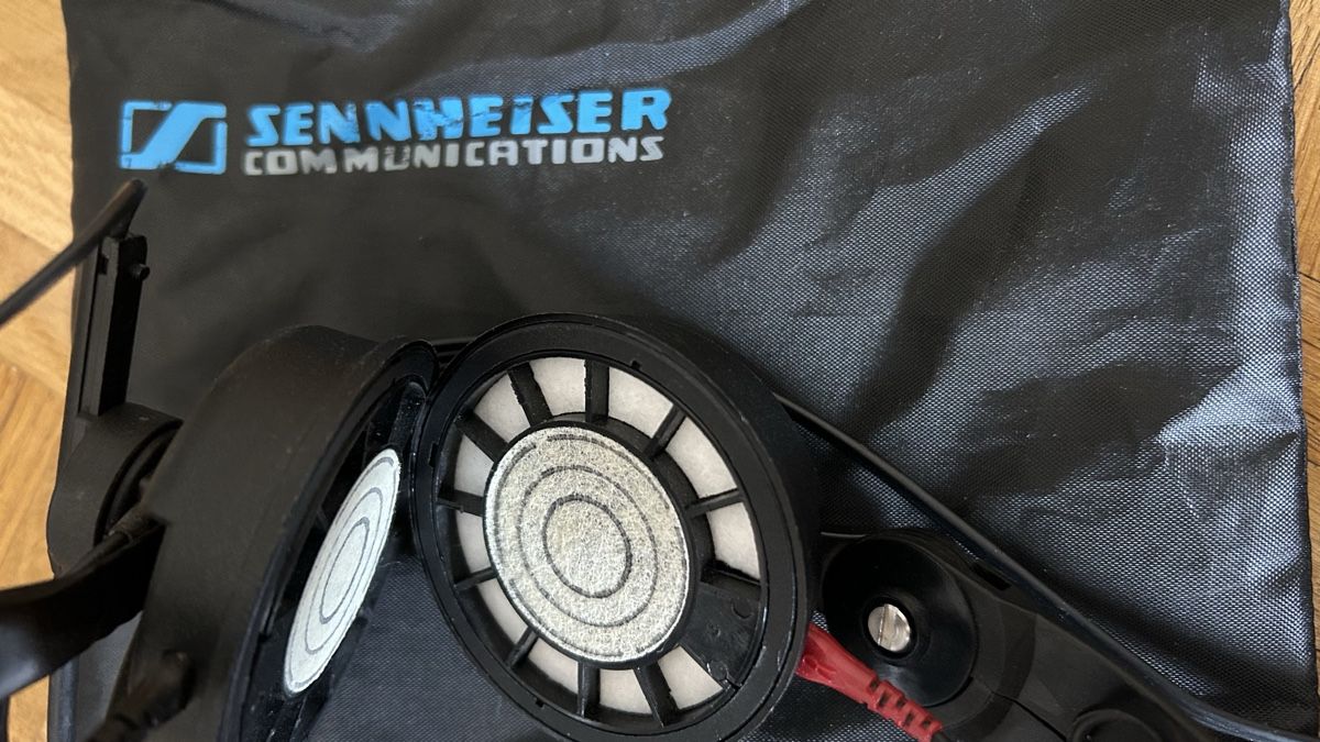 Kopfhörer: Sennheiser HME 25 - 1 600 Ohm – Neu (gemäss Beschreibung) aus Fällanden von E51 2