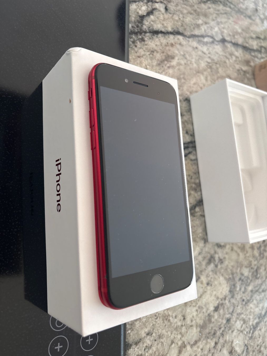 Apple Telefoni cellulari / Smartphones: iPhone SE 128 GB – Usato da Birmensdorf ZH venduto da Ben.hen 1