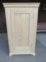 antiker Bauern-Schrank
