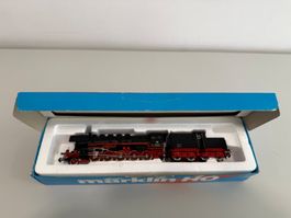 Güterzug-Dampflokomotive BR 050 der DB