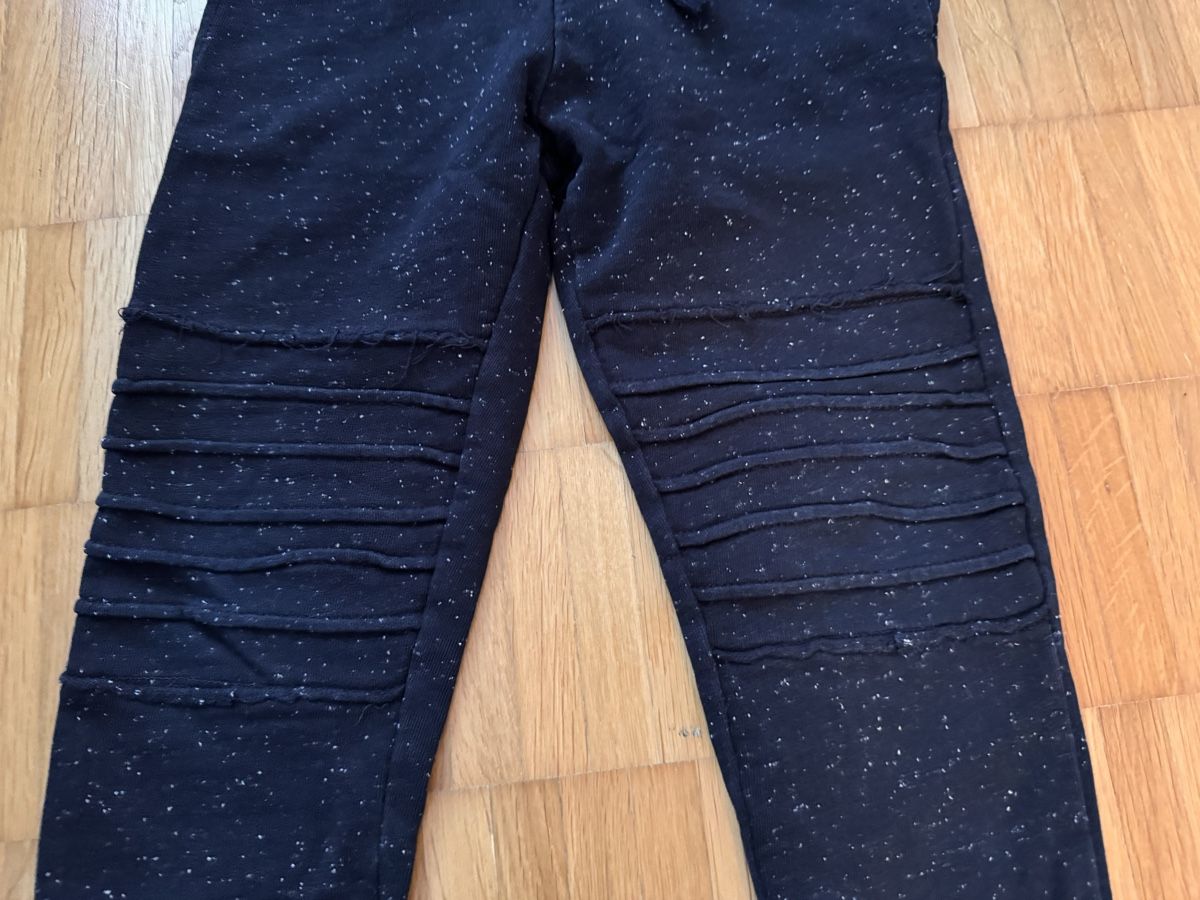 Pantaloni: Cooli Buebe Jogginghose mit Zipper, Gr. 116cm – Usato da Jona venduto da Good_luck1_ 1