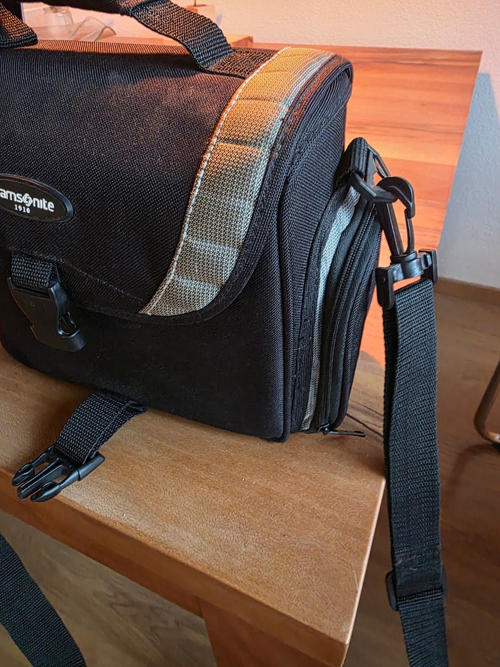 Samsonite Taschen: Fototasche Samsonite – Gebraucht aus Pfungen von themmi 1
