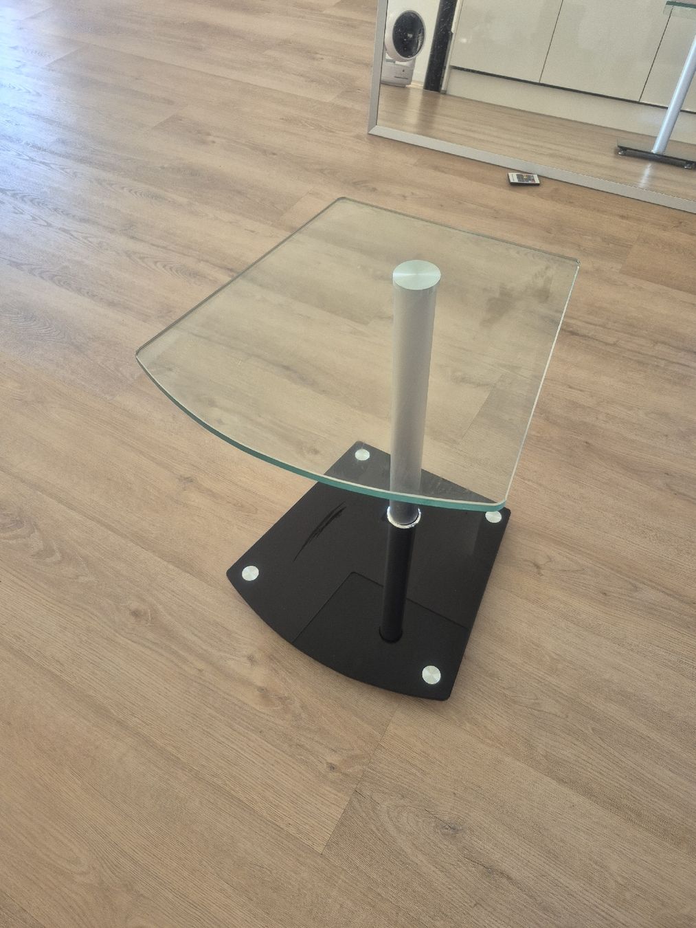 Tables: Beistelltisch – D'occasion à Hindelbank par salo 2