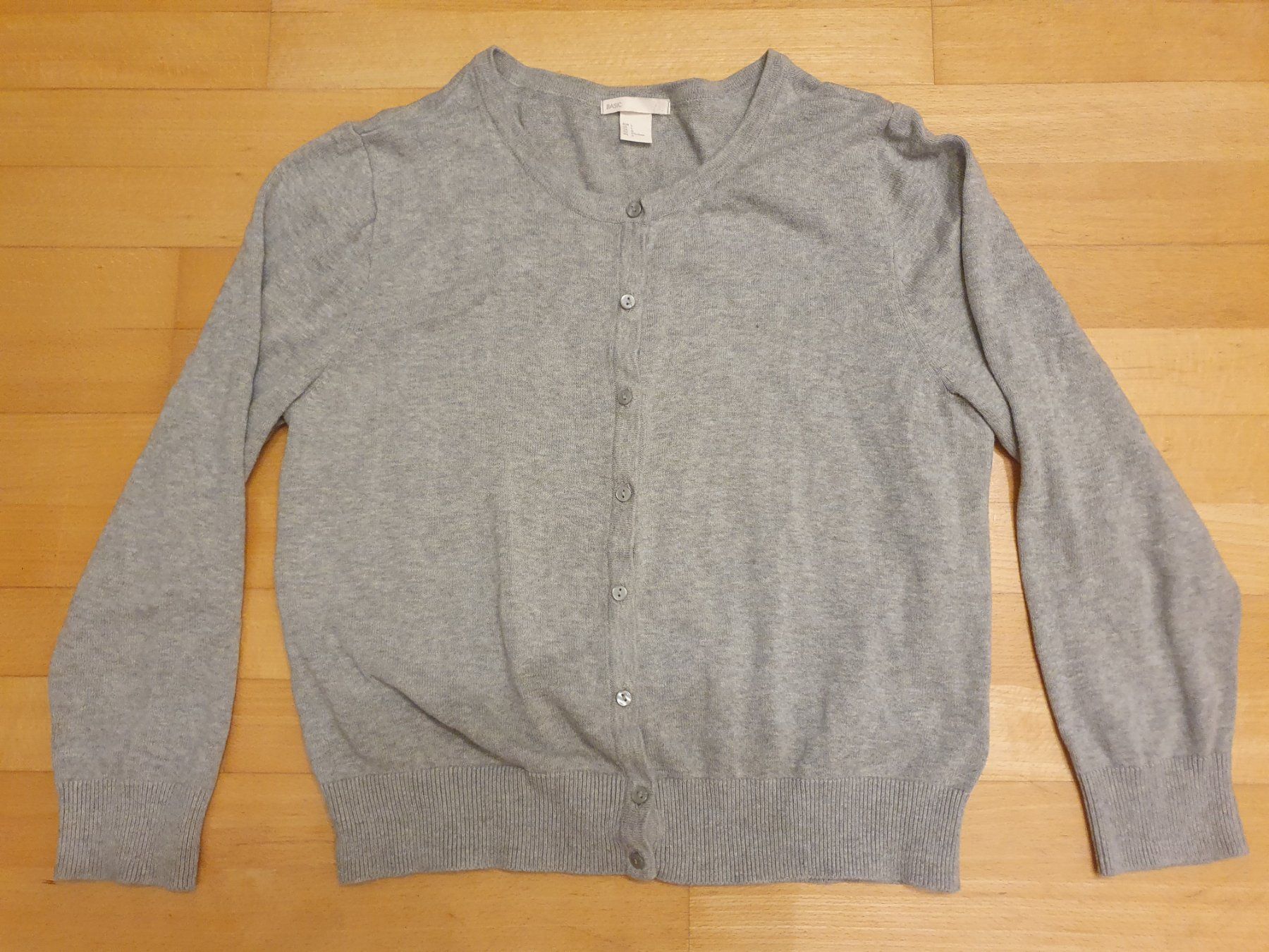 H&M Maglioni & Felpe: H&M Strickjacke Mädchen Gr. L Grau – Usato da Kloten venduto da Hektor44 1