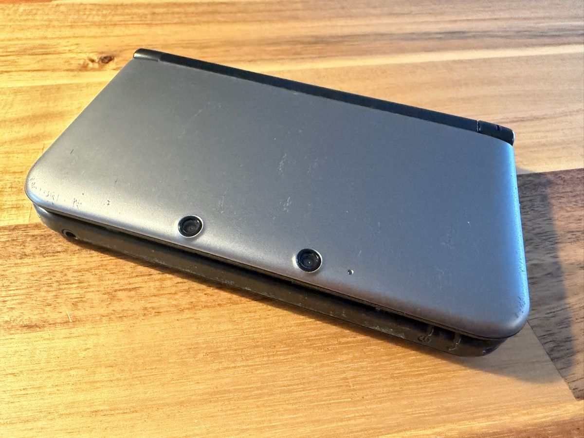 Nintendo Console: Nintendo 3DS LL défectueuse – Difettoso da Pailly venduto da RomainR 1