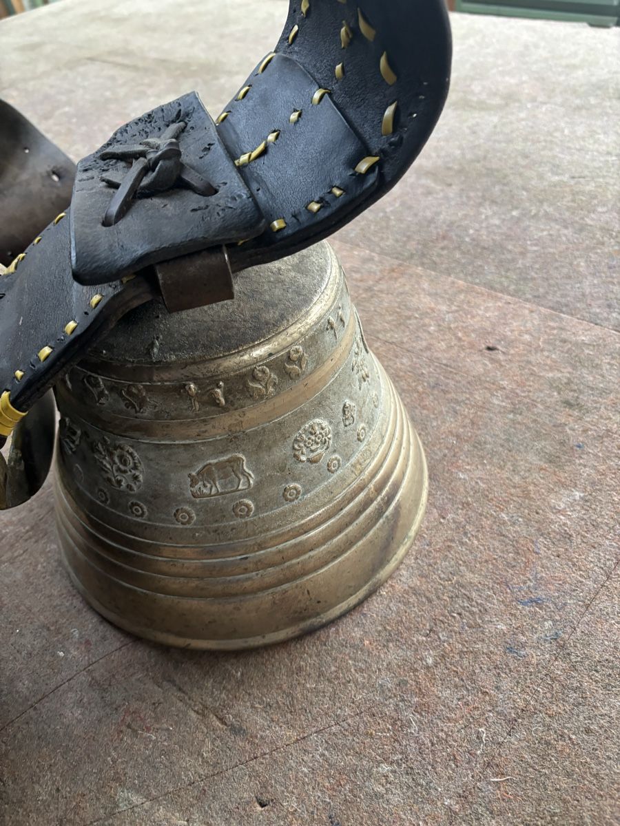 Glocken & Treicheln: Glocke – Gebraucht aus Kägiswil von Megafi56 4
