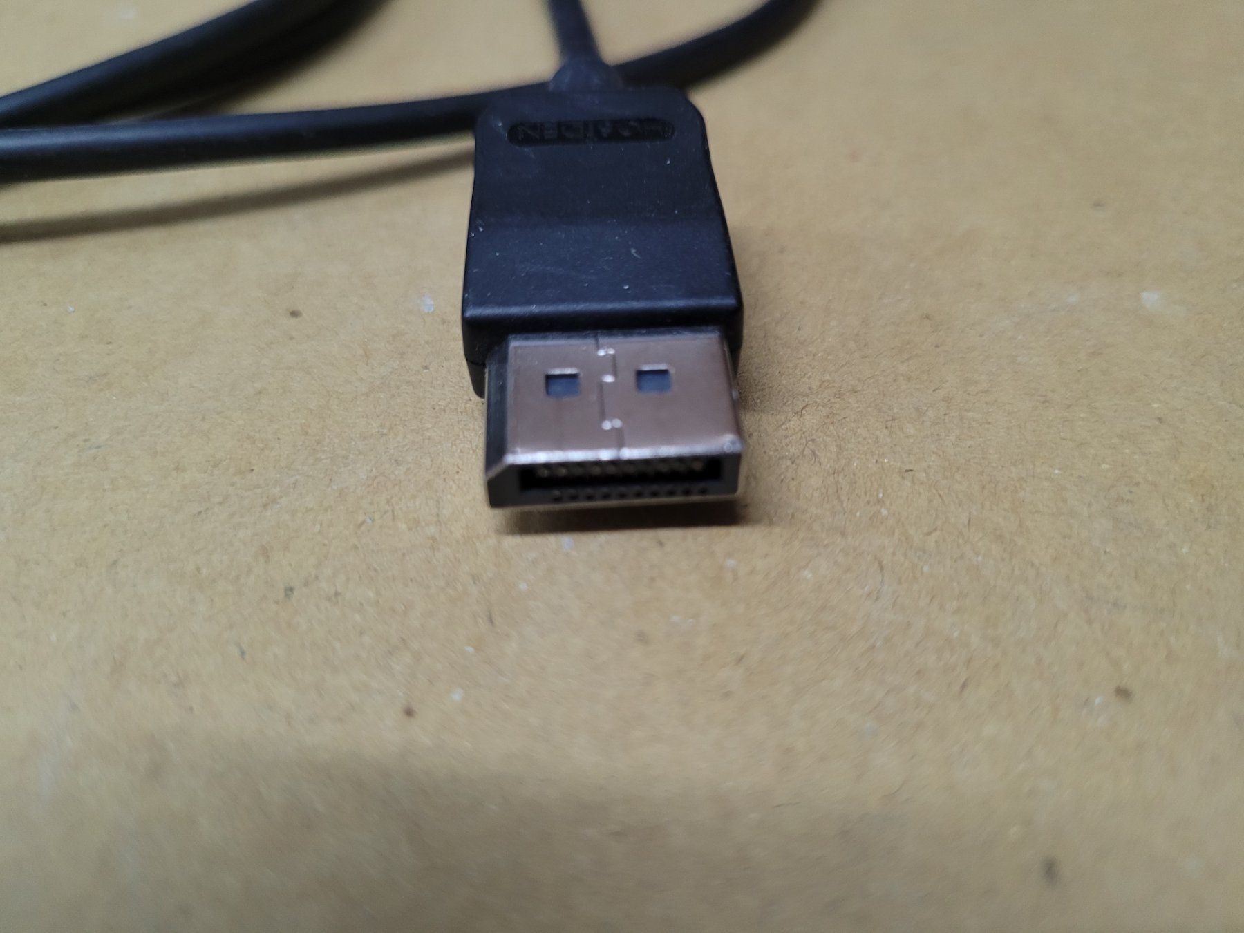 Cavi: Câble Firewire – Usato da Bionnens venduto da Meg011 1
