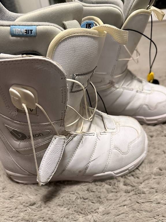 Scarpe da uomo: Scarponi snowboard Burton Mint donna 40 – Usato da Claro venduto da jtss90 2