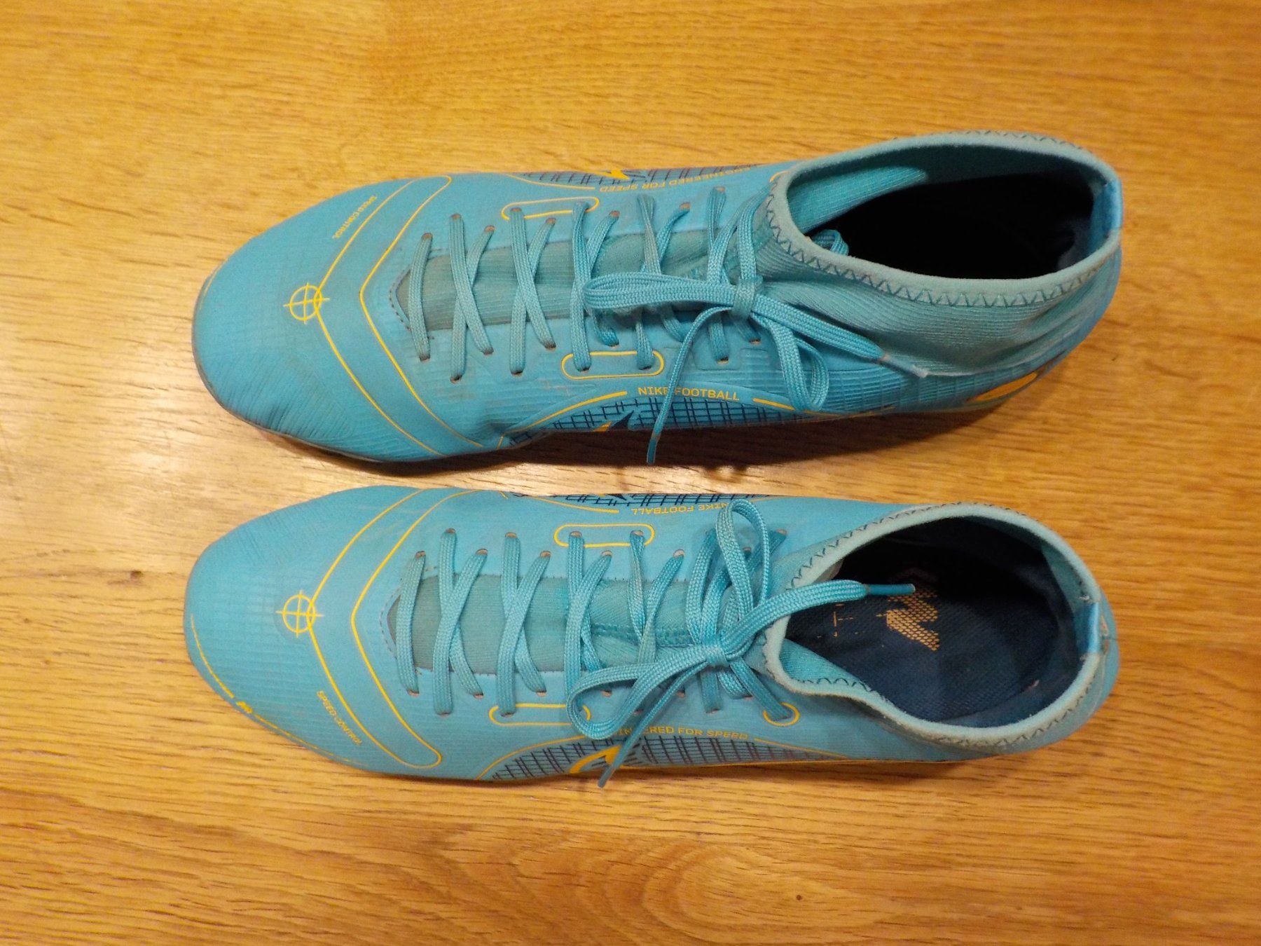 Nike Scarpe da uomo: Fussballschuh Original Nike Grösse 42.5 – Usato da Zürich venduto da piervier4 4