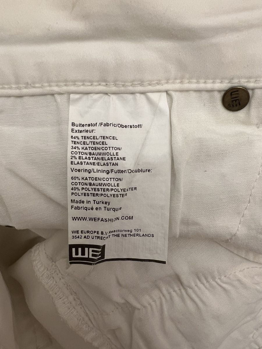Jeans: Weisse Jeans mit Beschichtung Gr 36 – Usato da Basel venduto da Ksjusha 5
