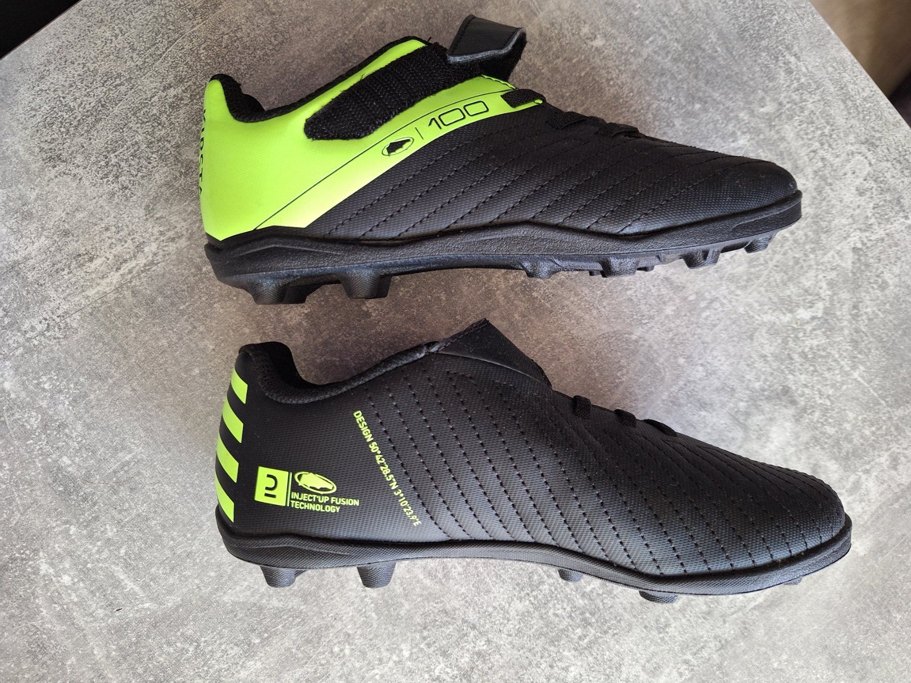Scarpe per ragazzi: Fussball Schuhe Grösse 34 – Usato da Egerkingen venduto da Niceli1 3