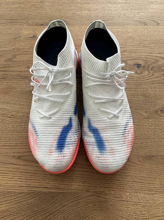 Scarpe da uomo: Puma Future 8 Match IT Hallenschuhe, Gr. 42.5 – Usato da Frauenfeld venduto da Portuguesaa 1
