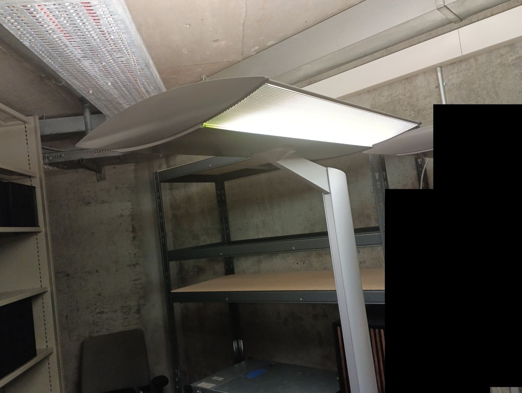 Lampade: Büro Stehleuchte – Usato da Bern venduto da dahawo 1