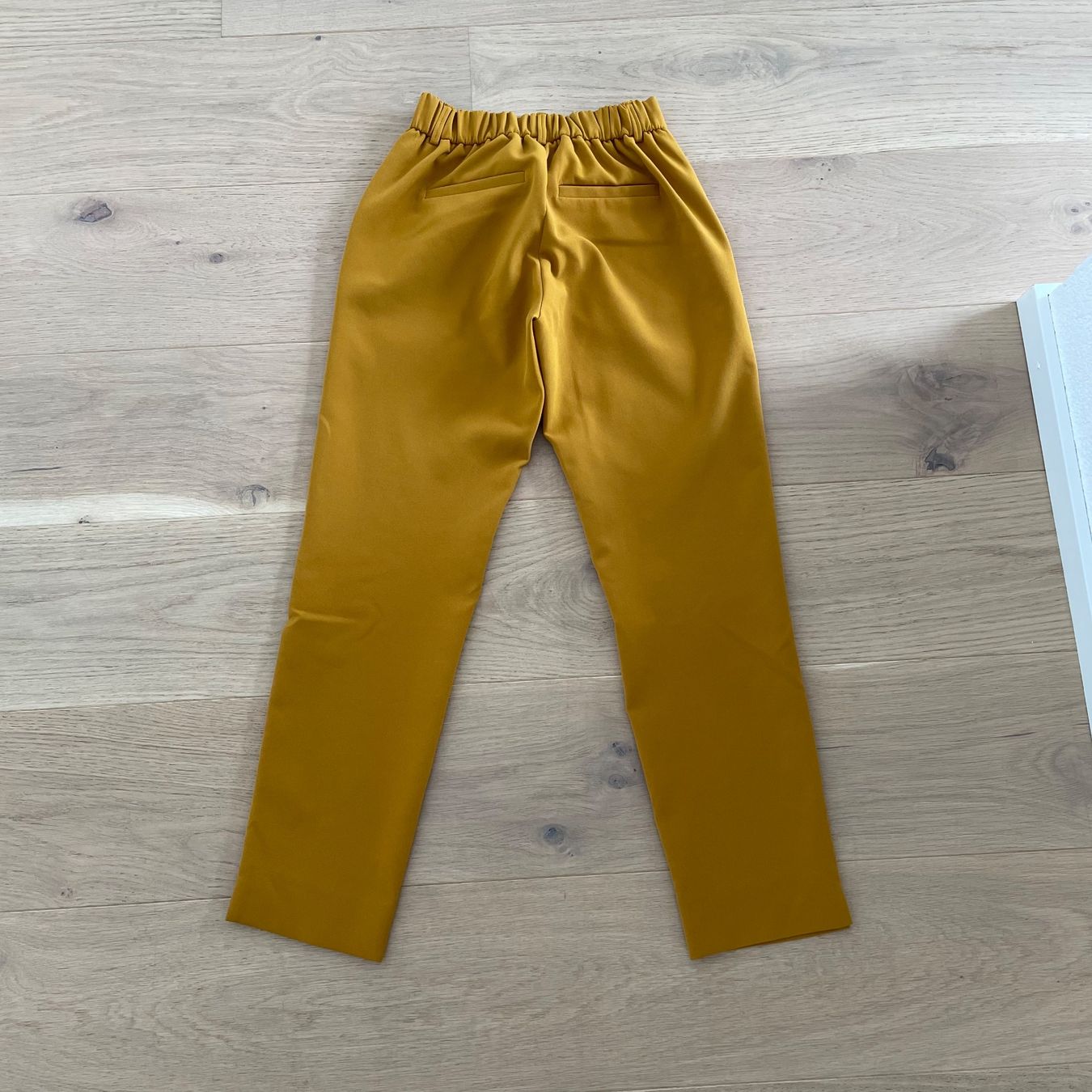 Only Pantaloni: Only Hose – Nuovo (secondo la descrizione) da Grenchen venduto da iagiag 1
