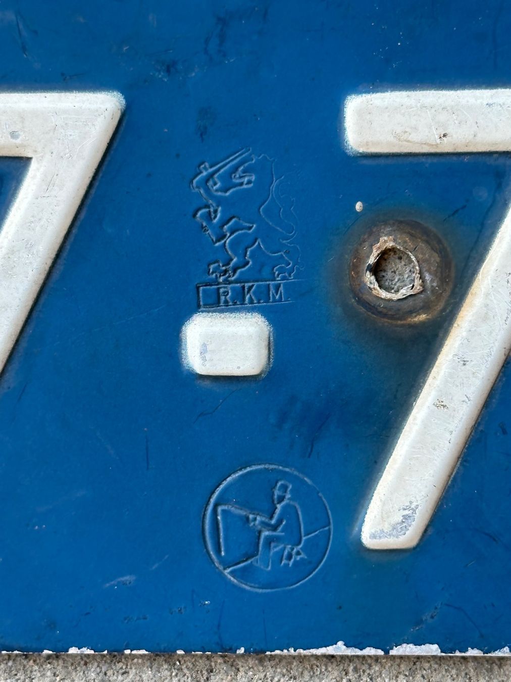 Schilder: Alte, blaue Autonummer – Gebraucht aus Seltisberg von quadartswiss 1