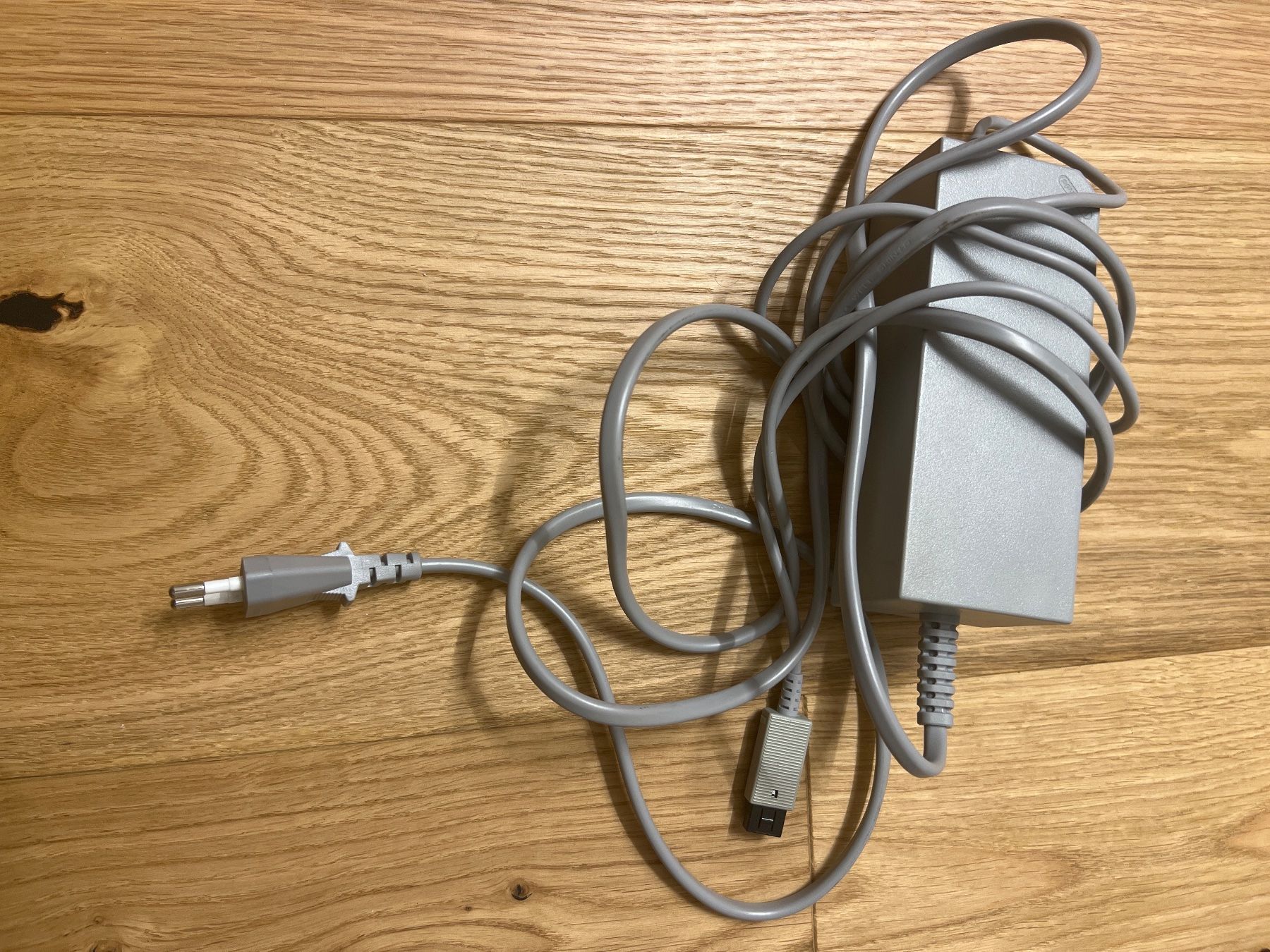 Nintendo Konsolen: Nintendo Wii + Original Balance Board – Gebraucht aus Agno von  5