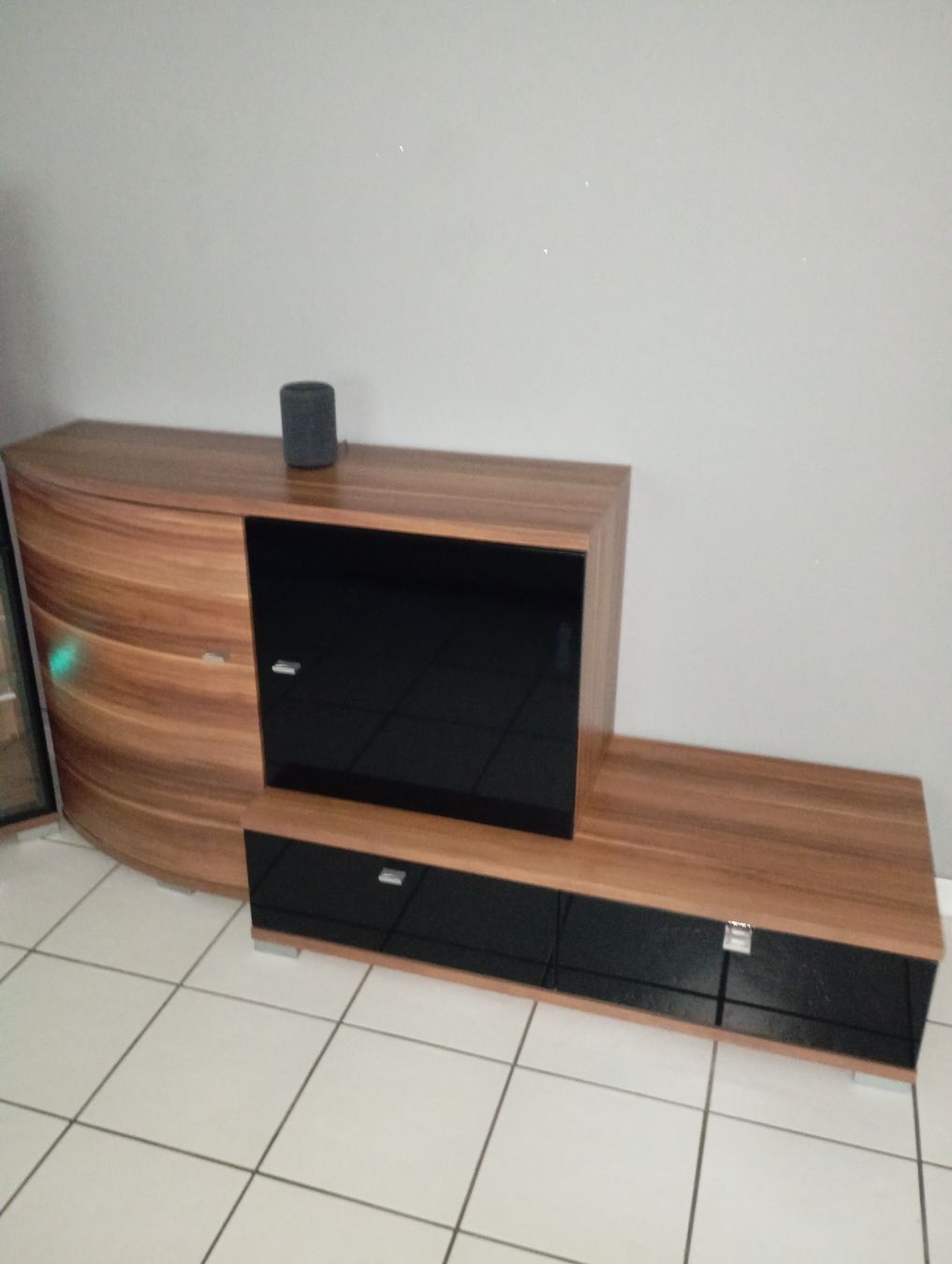 Mobili TV: Wohnwand 4-teilig – Nuovo (secondo la descrizione) da Dulliken venduto da aga_ola 3