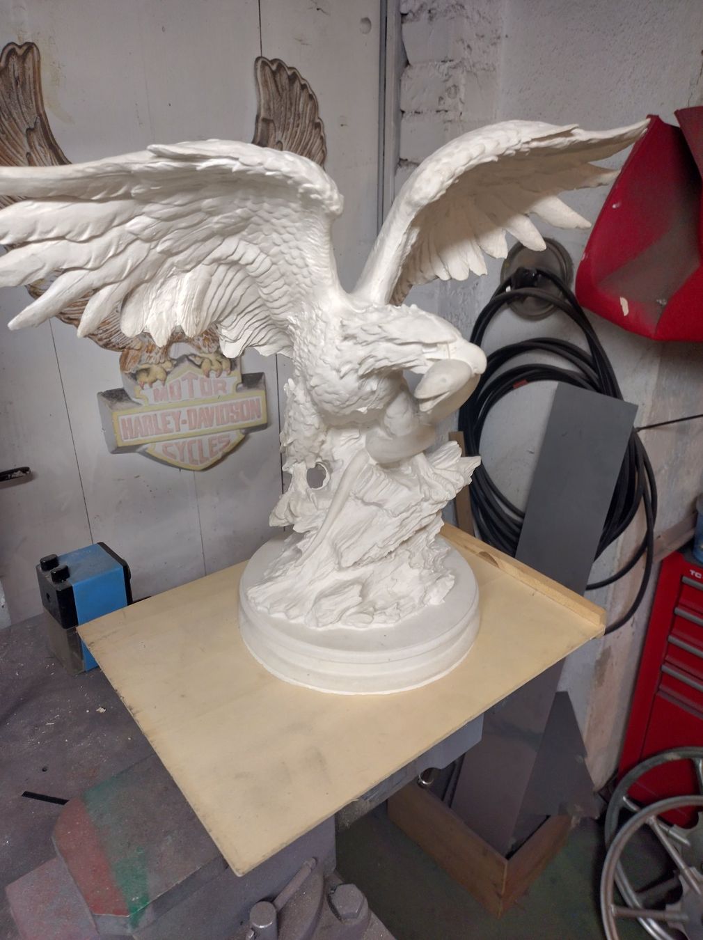 Statuette: Adler – Usato da Altbüron venduto da bestatter12