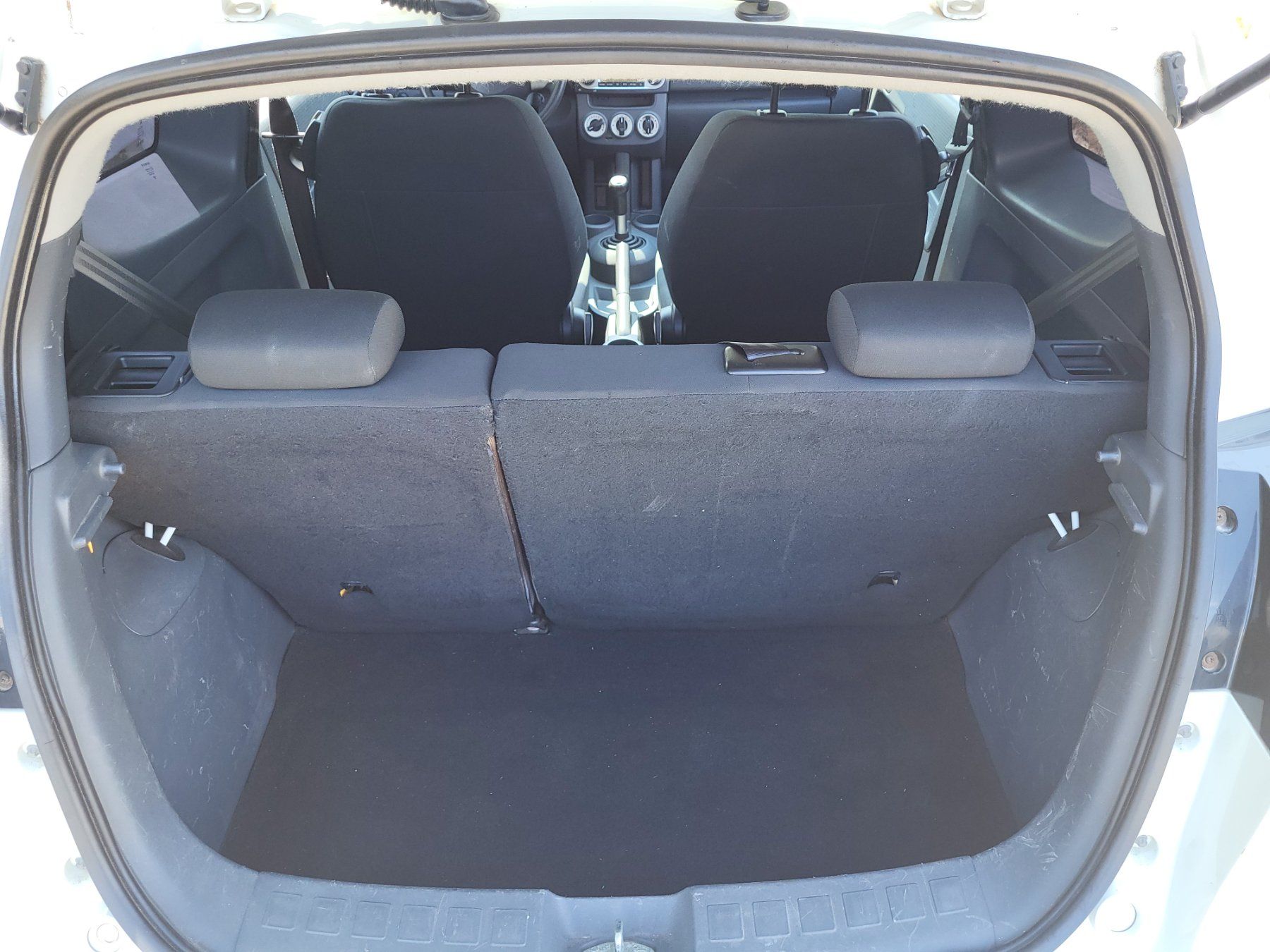Mitsubishi Autos: Sparsamer Mitsubishi Colt 1.1l – D'occasion à DAGMERSELLEN par rli_pzg6 7