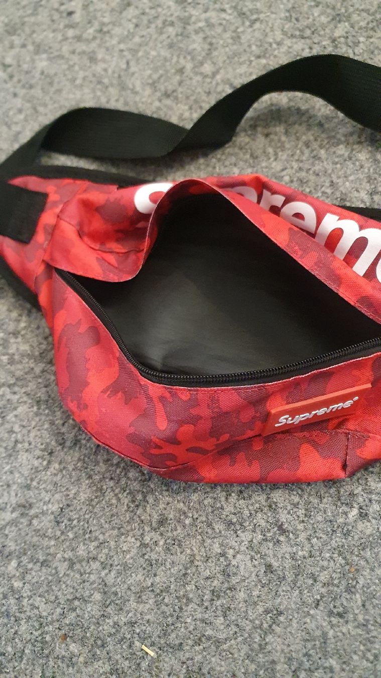 Supreme Borse: Supreme Bauchtasche – Nuovo (secondo la descrizione) da Hünibach venduto da tommy_gunn 4