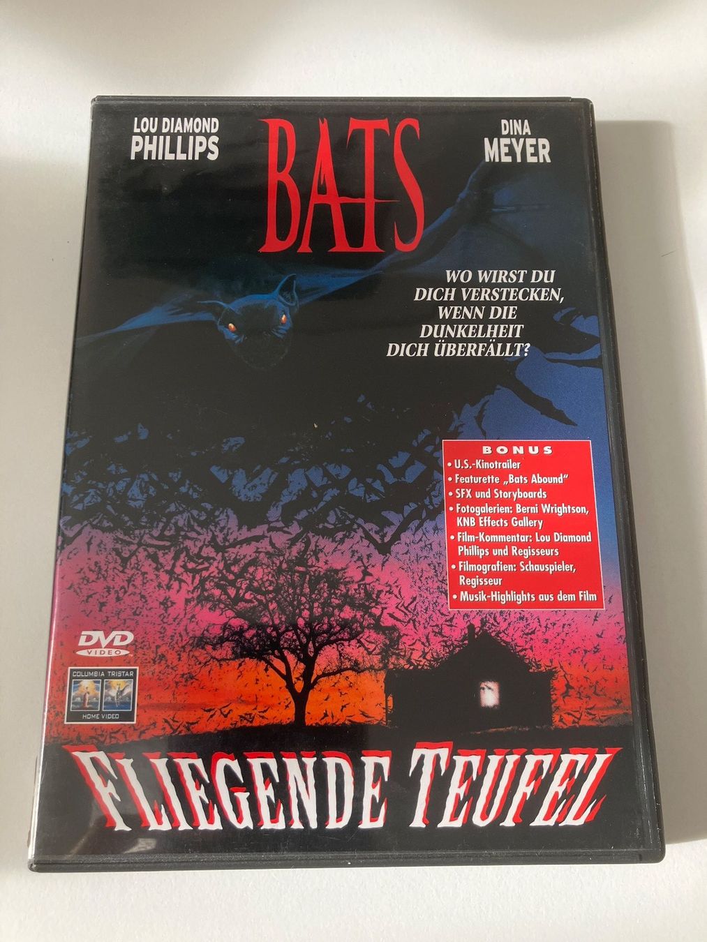 Tutti i DVDs: Bats - Fliegende Teufel – Usato da Arbon venduto da HelFer01