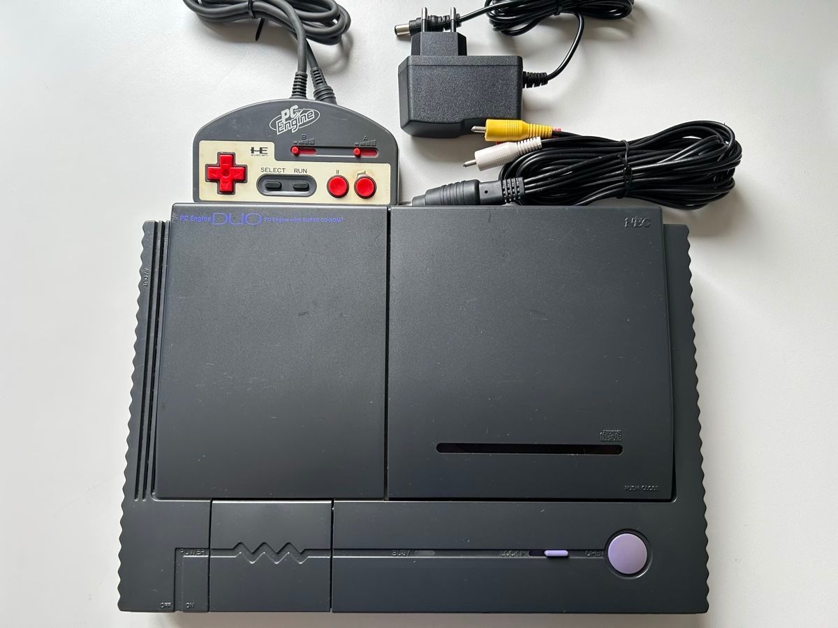 Nec Console: NEC PC Engine Duo Konsole Set Hucard CD-ROM – Usato da Belp venduto da center-discount