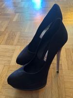 schwarze High Heels