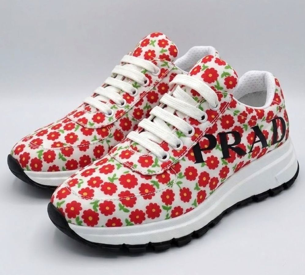 Prada Scarpe da donna: PRADA Originali e Nuovi! Sneakers n. 36,5 – Nuovo e nell'imballaggio originale da Bissone venduto da vis_lpp9