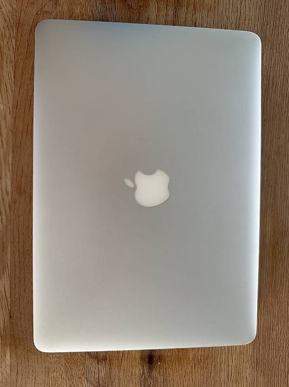 Apple Notebook: MacBook Air (13", Anfang 2015) – Usato da Zürich venduto da fel_r96w 1